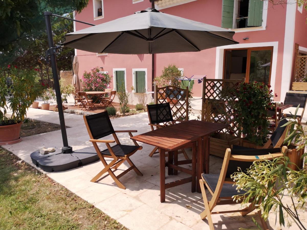 La Bastide Du Limon Aparthotel Mormoiron Exteriör bild